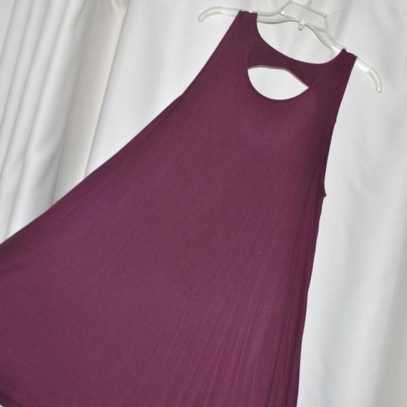 American Eagle Maroon Shift Dress - Picture 5 of 5